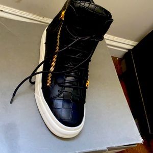 Giuseppe croc embossed leather shoes